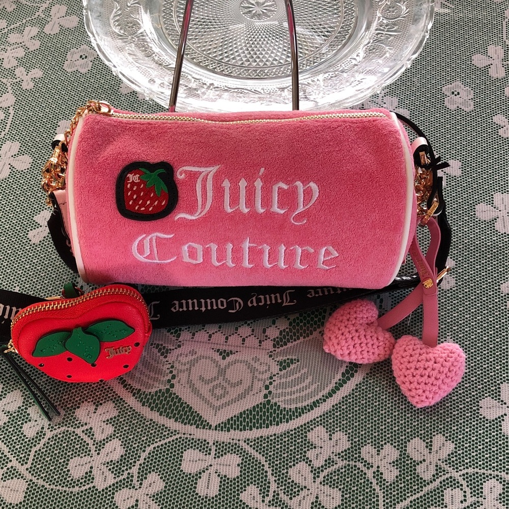 Juicy Couture Pink Velvet Barrel Bag with Heart Charm and Strawberry Pouch - Picture 2 of 11